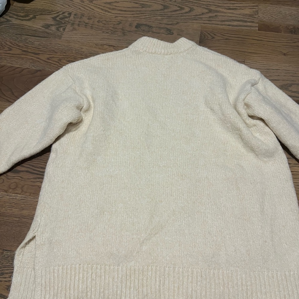MANGO
Women's Oversize Knit Sweater - Picture 5 of 5